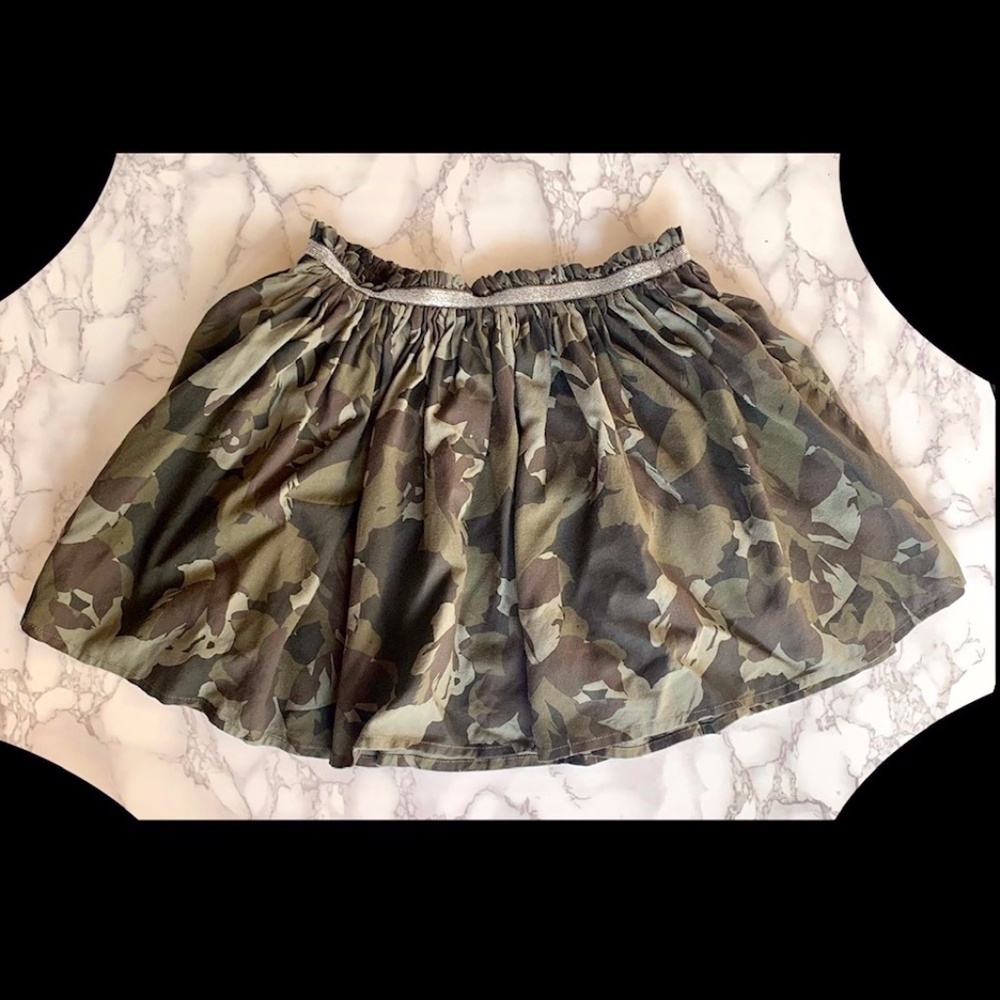Joe Fresh Kids Camo Skirt SIZE S/P (6)